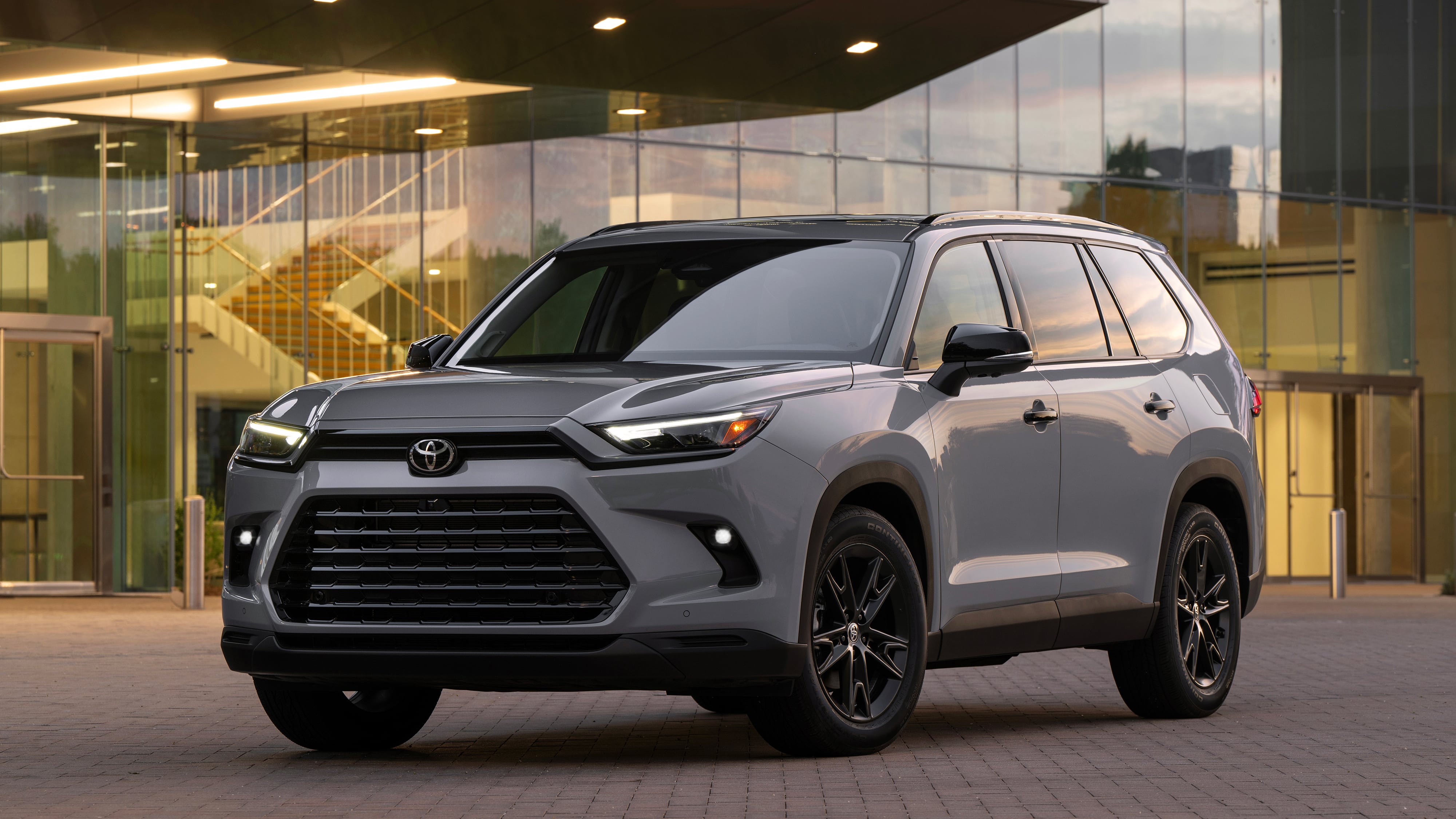 2025 Toyota Grand Highlander Nightshade